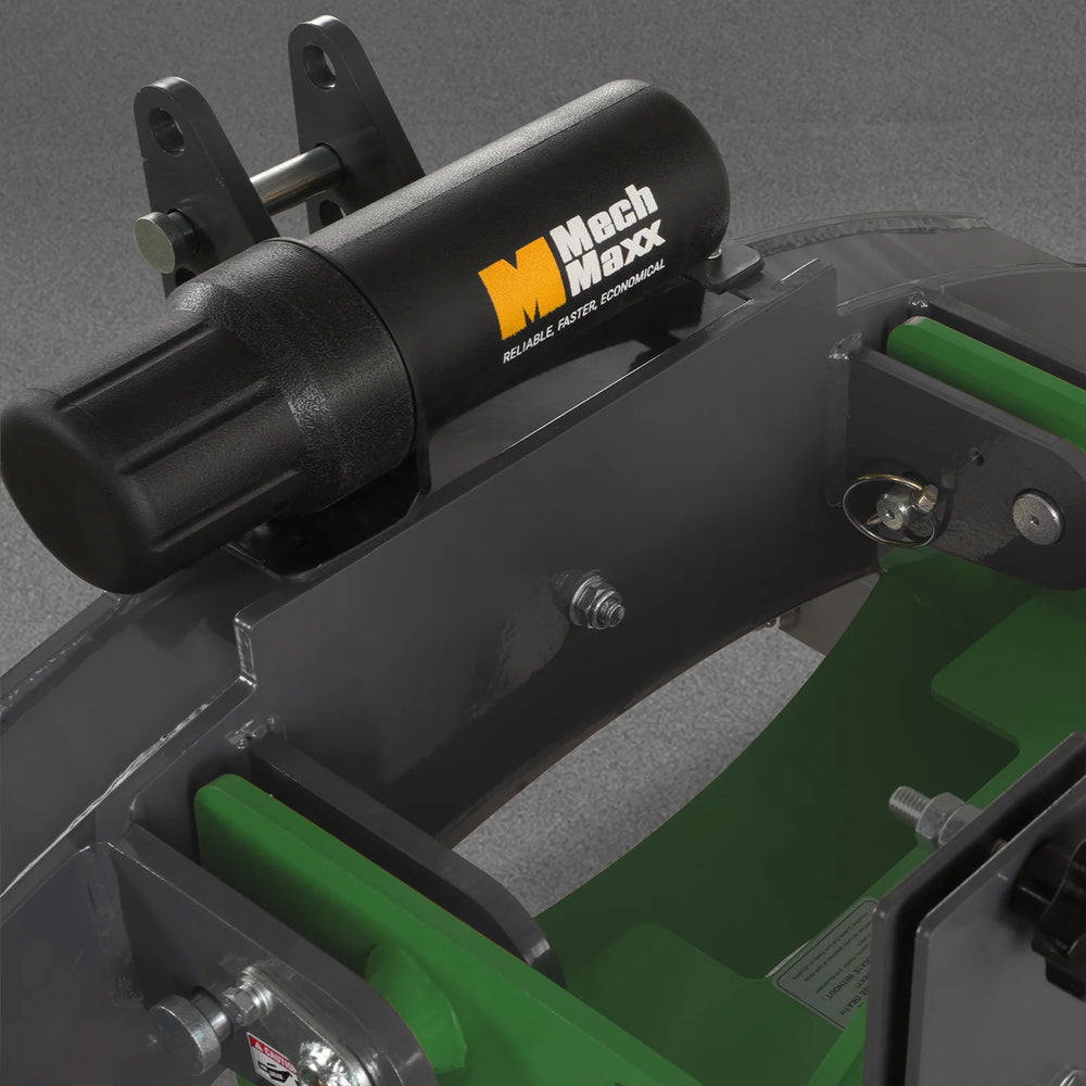 3-Point Hitch PTO Stump Grinder with 34 Carbide Teeth (PTO Shaft Included with Slip Clutch),  for 15-45HP Tractor; SG24.